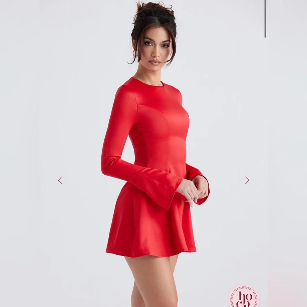 House of CB Sacha Satin Mini Dress in Red Size XL - Picture 2 of 13
